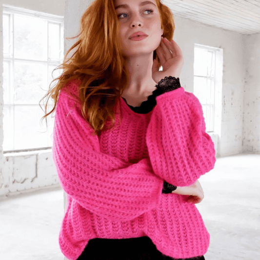 Tia V-neck Knitted Jumper Pink